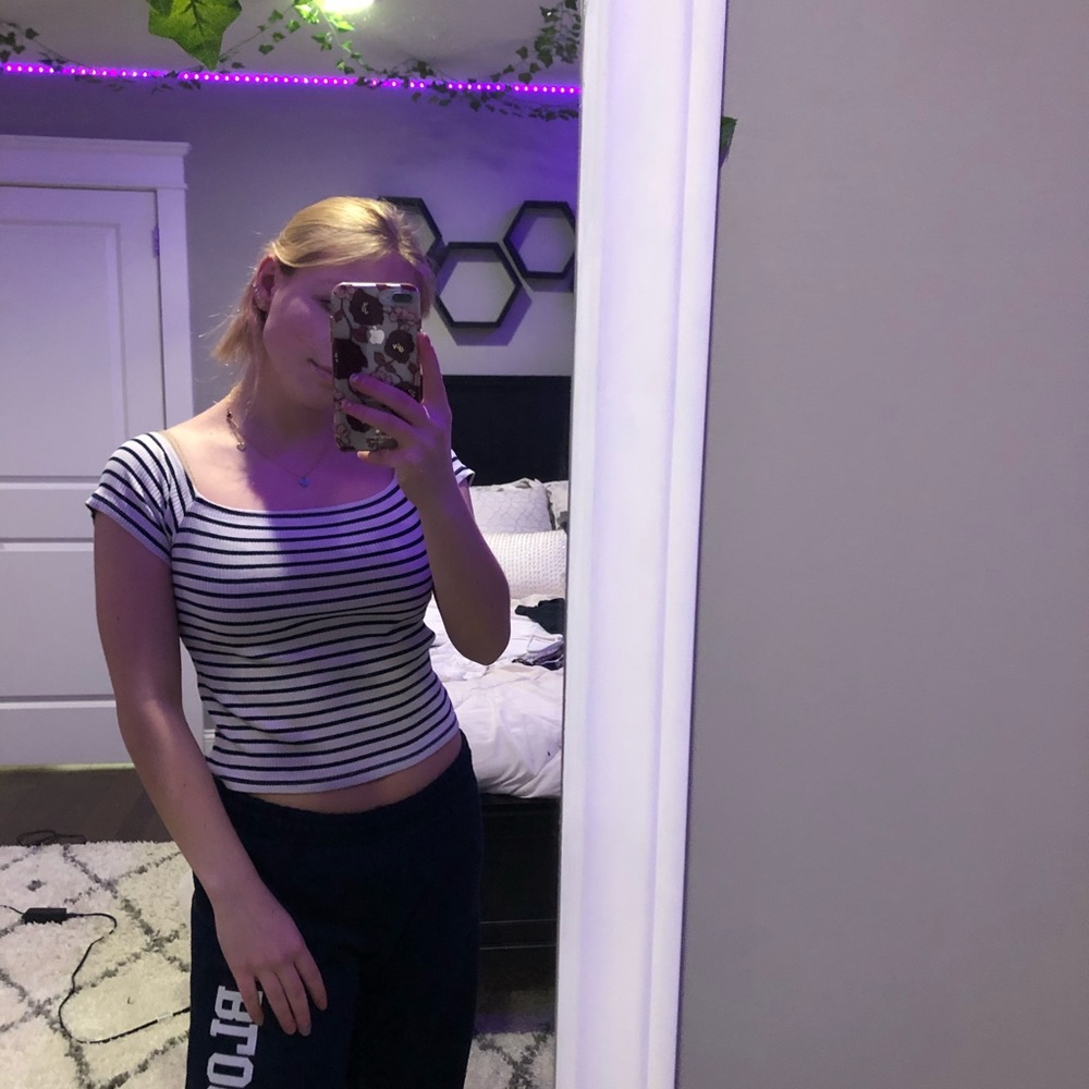 Divided shirt